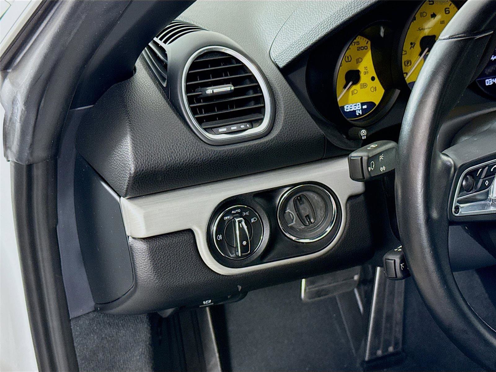 Used 2021 Porsche 718 Boxster Spyder w/ Light Design Package image 9