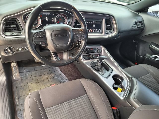 Used 2017 Dodge Challenger R/T w/ Sound Group RWD image 20