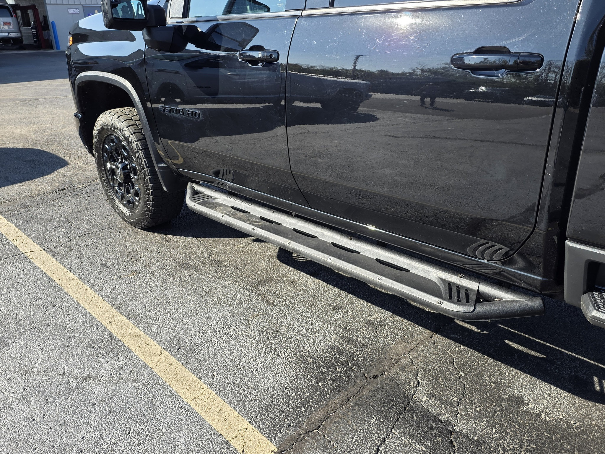 Used 2024 Chevrolet Silverado 3500 LTZ w/ LTZ Plus Package AWD/4WD image 18
