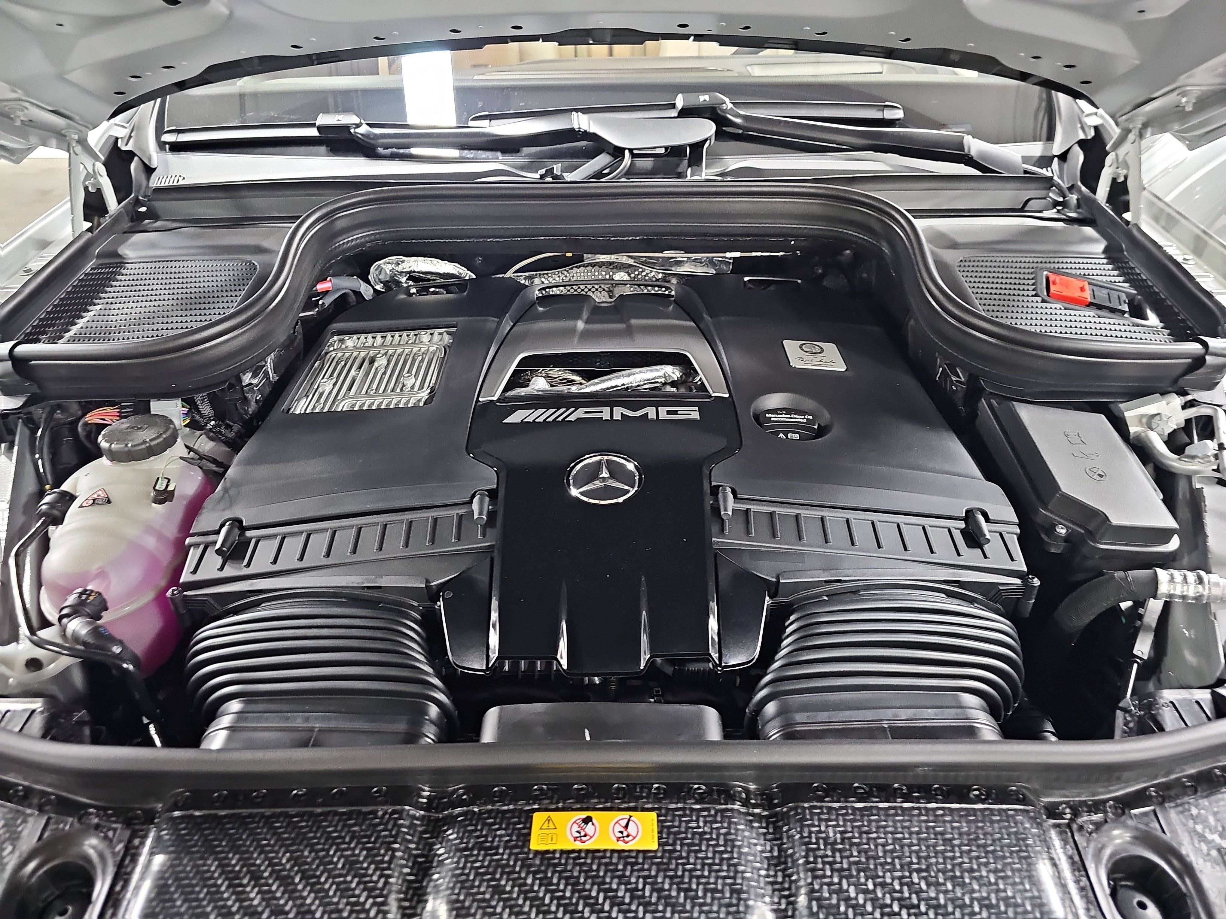 New 2026 Mercedes-Benz GLS 63 AMG 4MATIC image 33