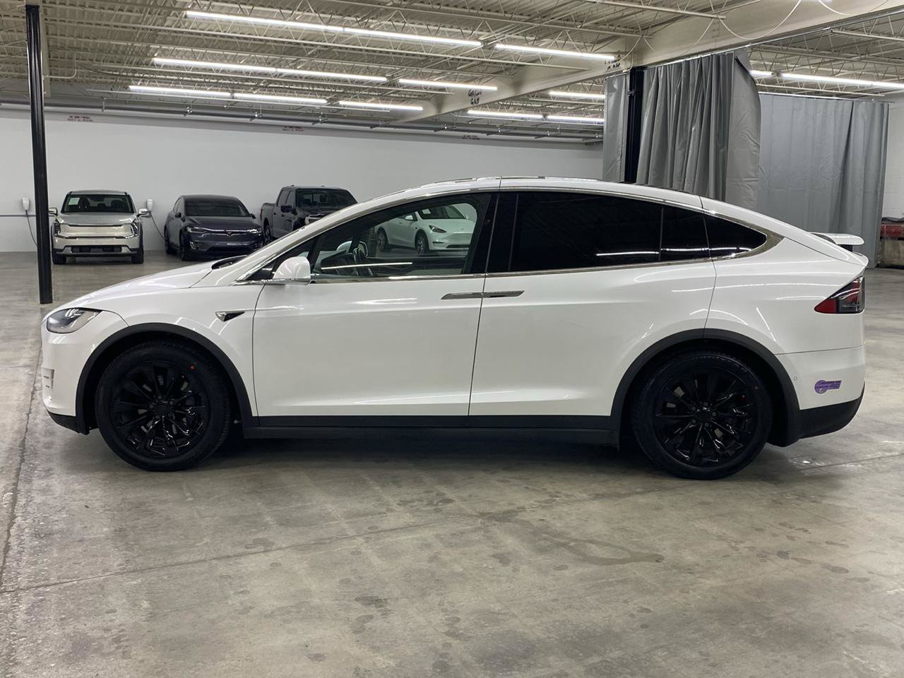 Used 2018 Tesla Model X 75D AWD/4WD image 12