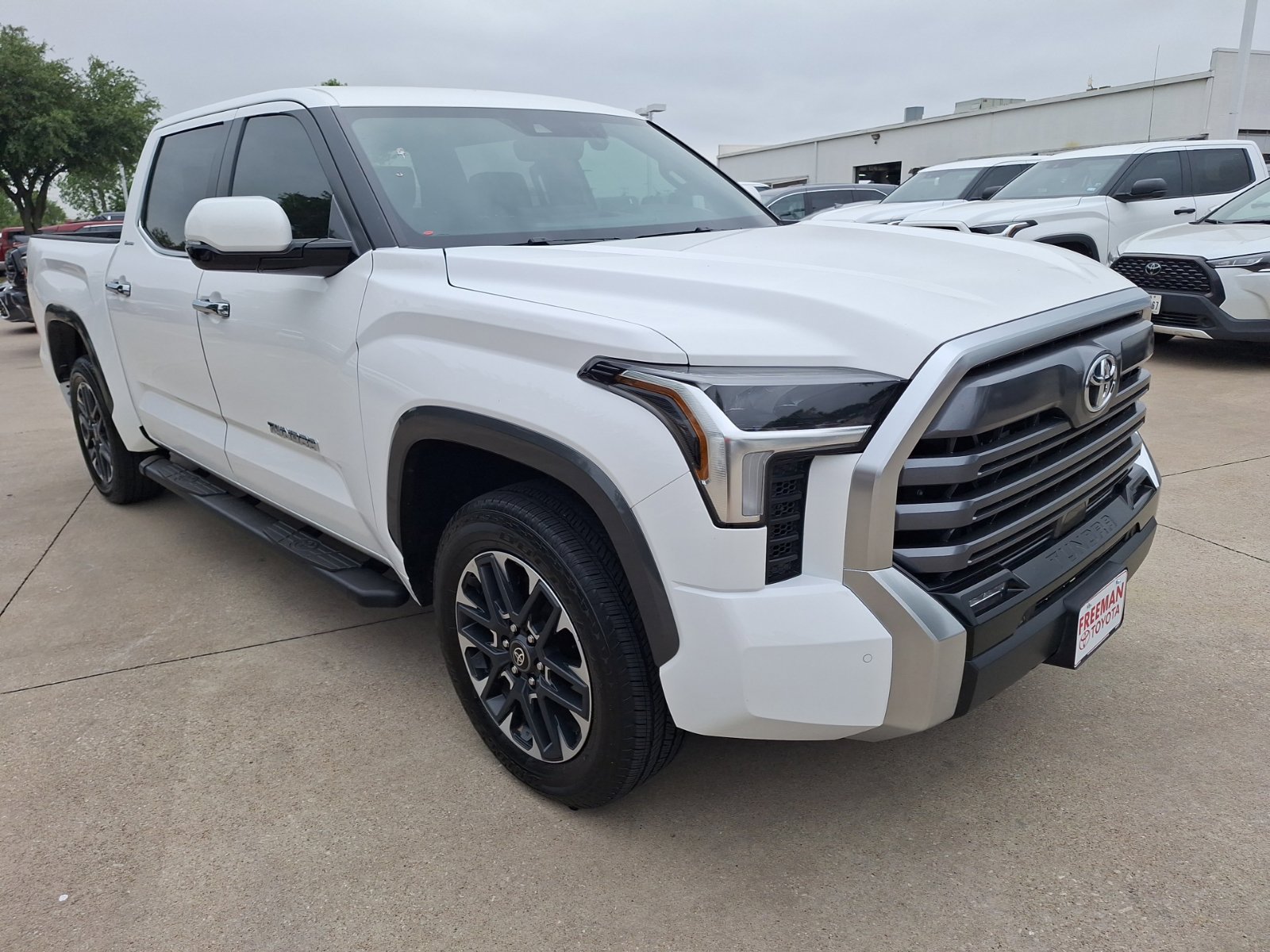 Used 2026 Toyota Tundra Limited w/ Power Package AWD/4WD image 8