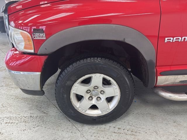 Used 2004 Dodge Ram 1500 Truck SLT w/ Quad Cab Value Group image 6