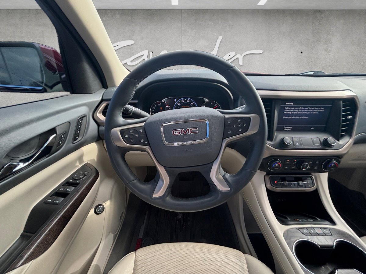 Used 2023 GMC Acadia Denali w/ Denali Ultimate Package image 23