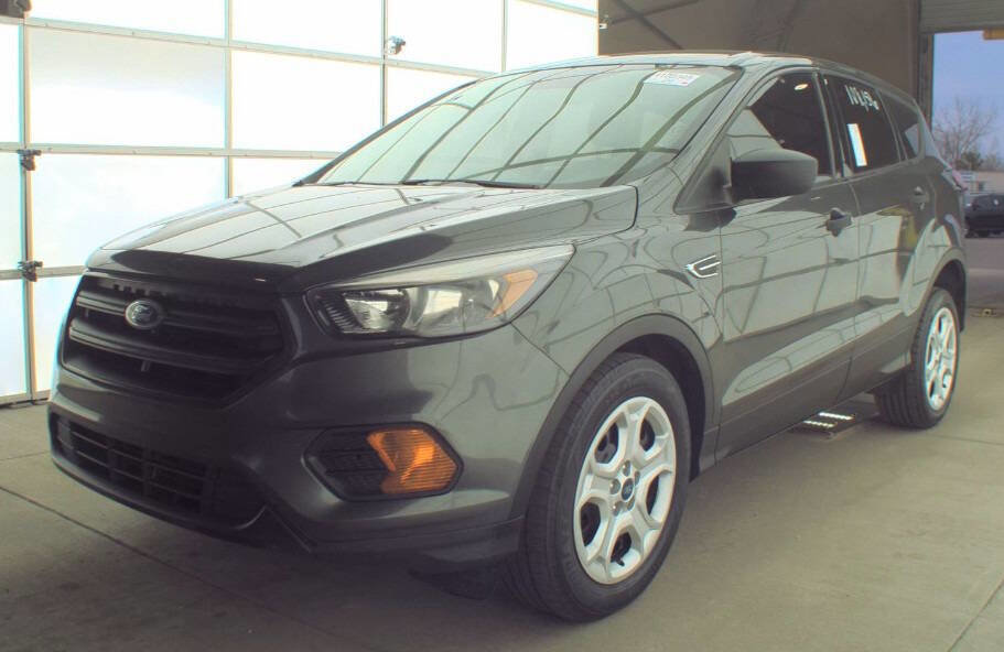 Used 2019 Ford Escape S FWD image 2