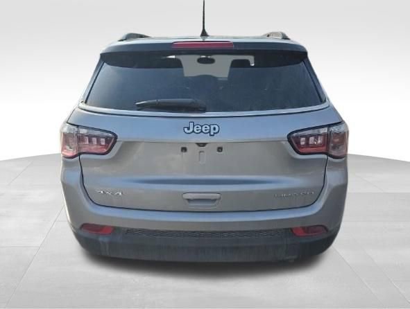 Used 2022 Jeep Compass Limited image 7