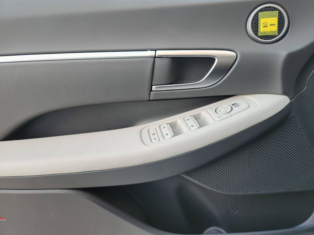 New 2026 Hyundai Sonata SEL FWD image 22