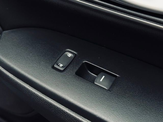 Used 2022 Honda CR-V Touring image 17