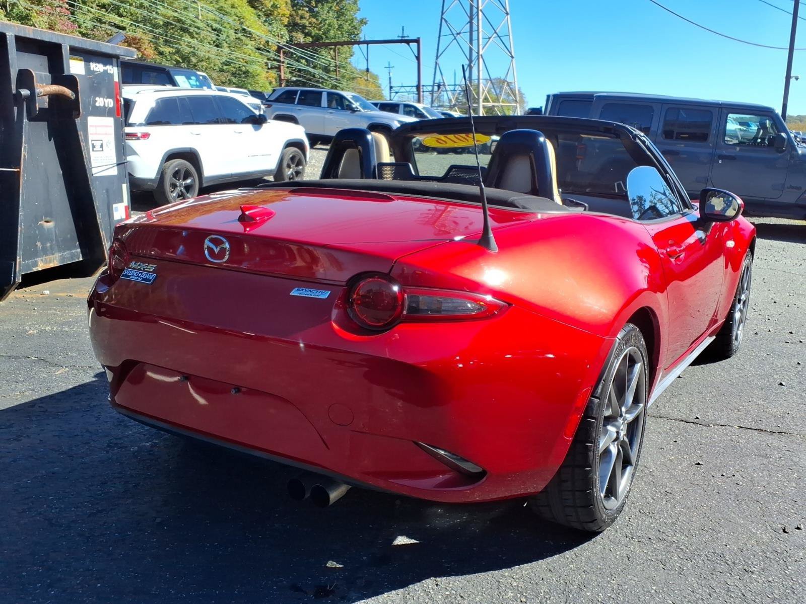 Used 2016 MAZDA MX-5 Miata Grand Touring RWD image 21