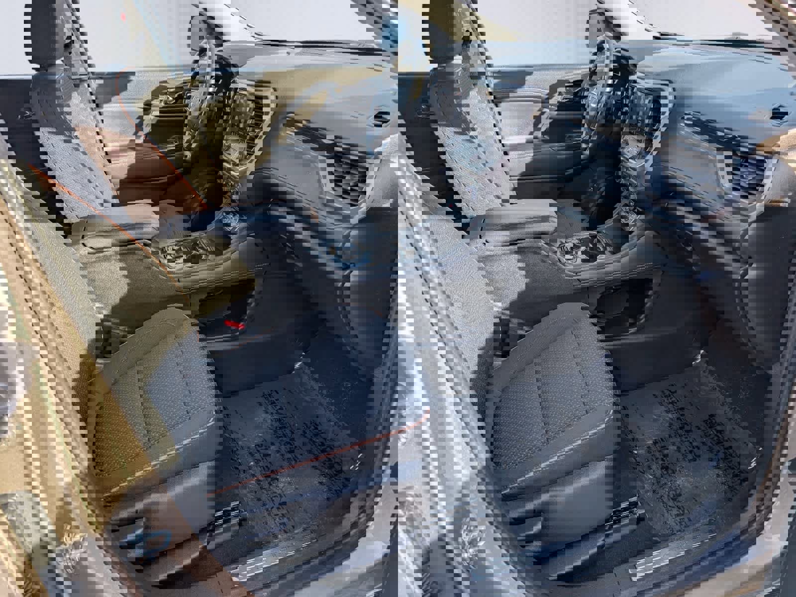 Certified 2023 GMC Acadia AT4 image 8