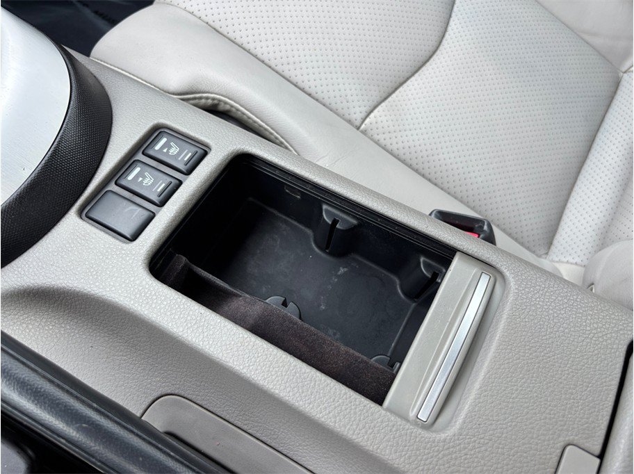 Used 2009 Nissan 350Z Touring RWD image 27