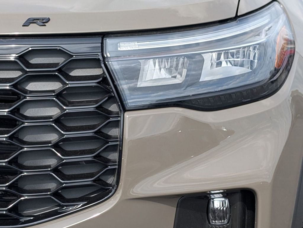 New 2026 Ford Explorer ST-Line image 12