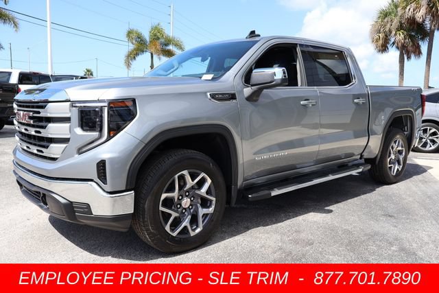 New 2026 GMC Sierra 1500 SLE w/ Max Trailering Package AWD/4WD image 4