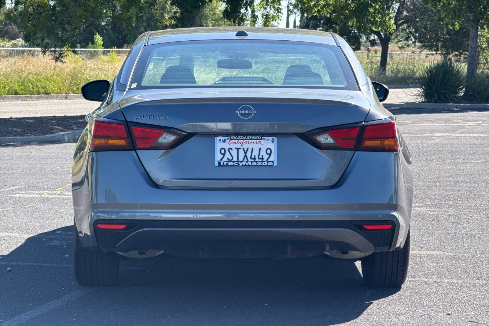 Used 2025 Nissan Altima 2.5 SV FWD image 5