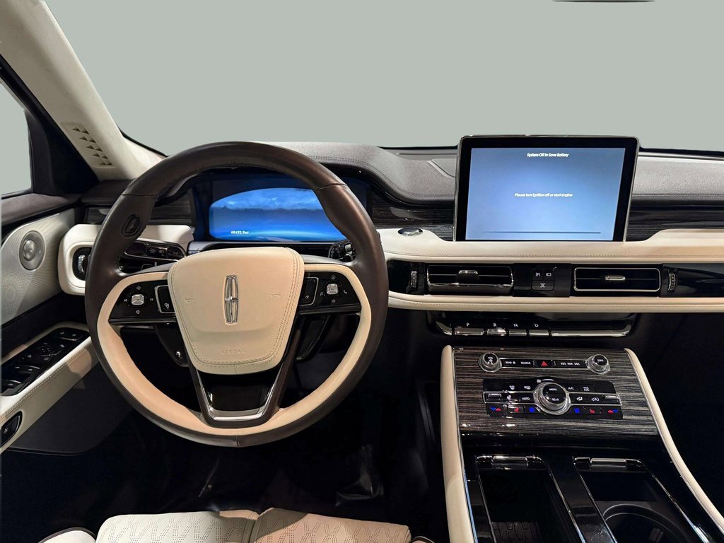 Used 2022 Lincoln Aviator Black Label w/ Class IV Trailer Tow Package image 22