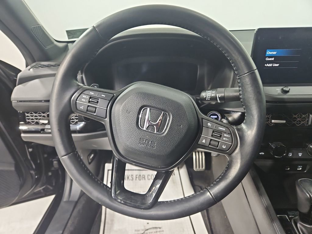 Used 2023 Honda Accord Sport image 14