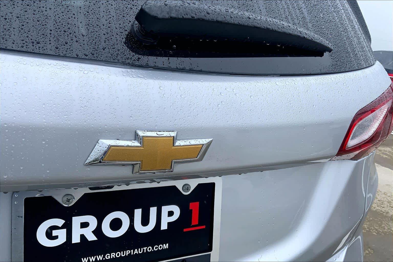 Used 2020 Chevrolet Equinox LS w/ LS Convenience Package FWD image 9