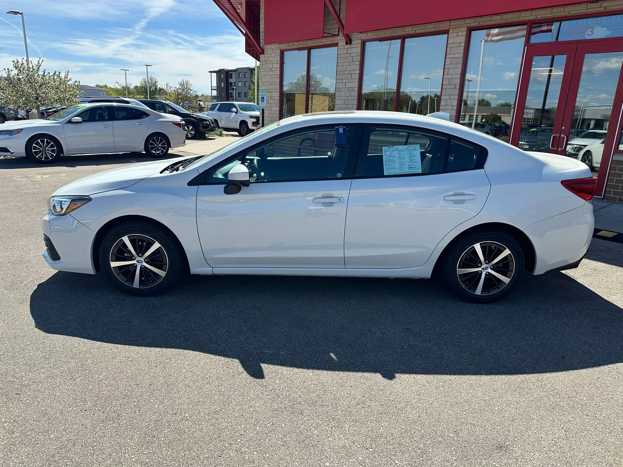 Used 2021 Subaru Impreza 2.0i Premium w/ Popular Package #1 AWD/4WD image 8