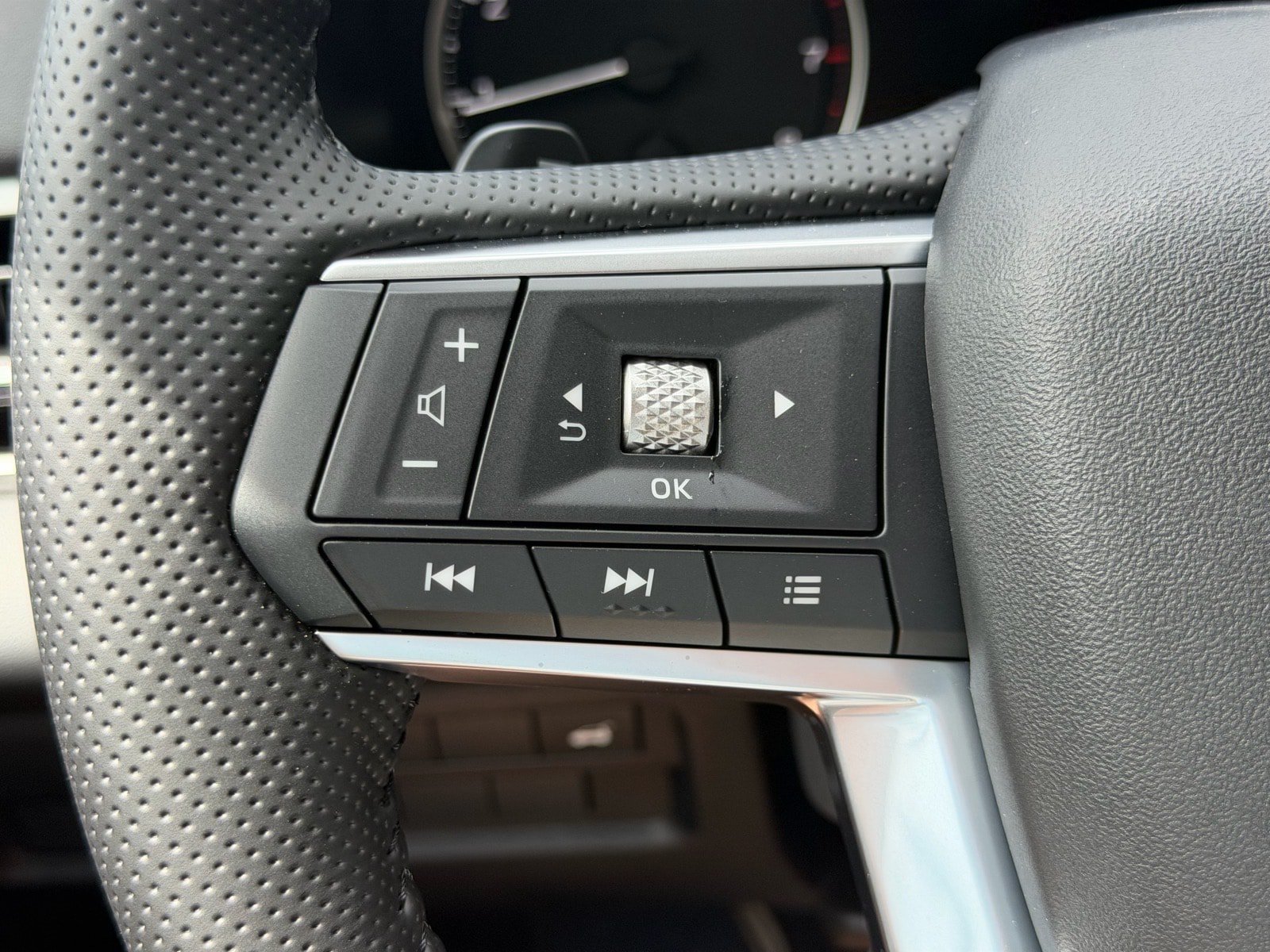 New 2026 Mitsubishi Outlander AWD image 26