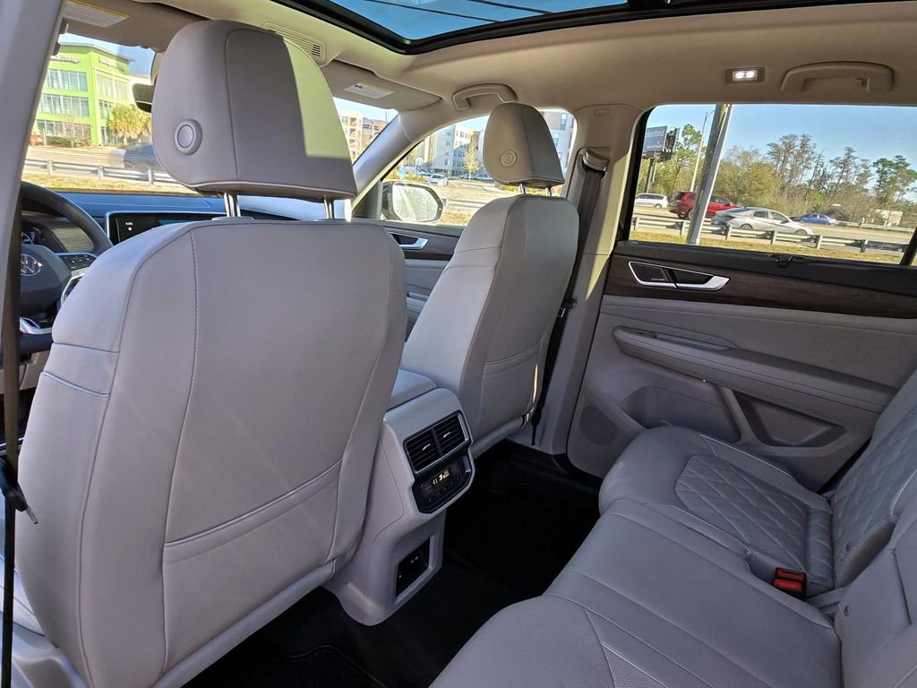 New 2026 Volkswagen Atlas SEL Premium R-Line image 27