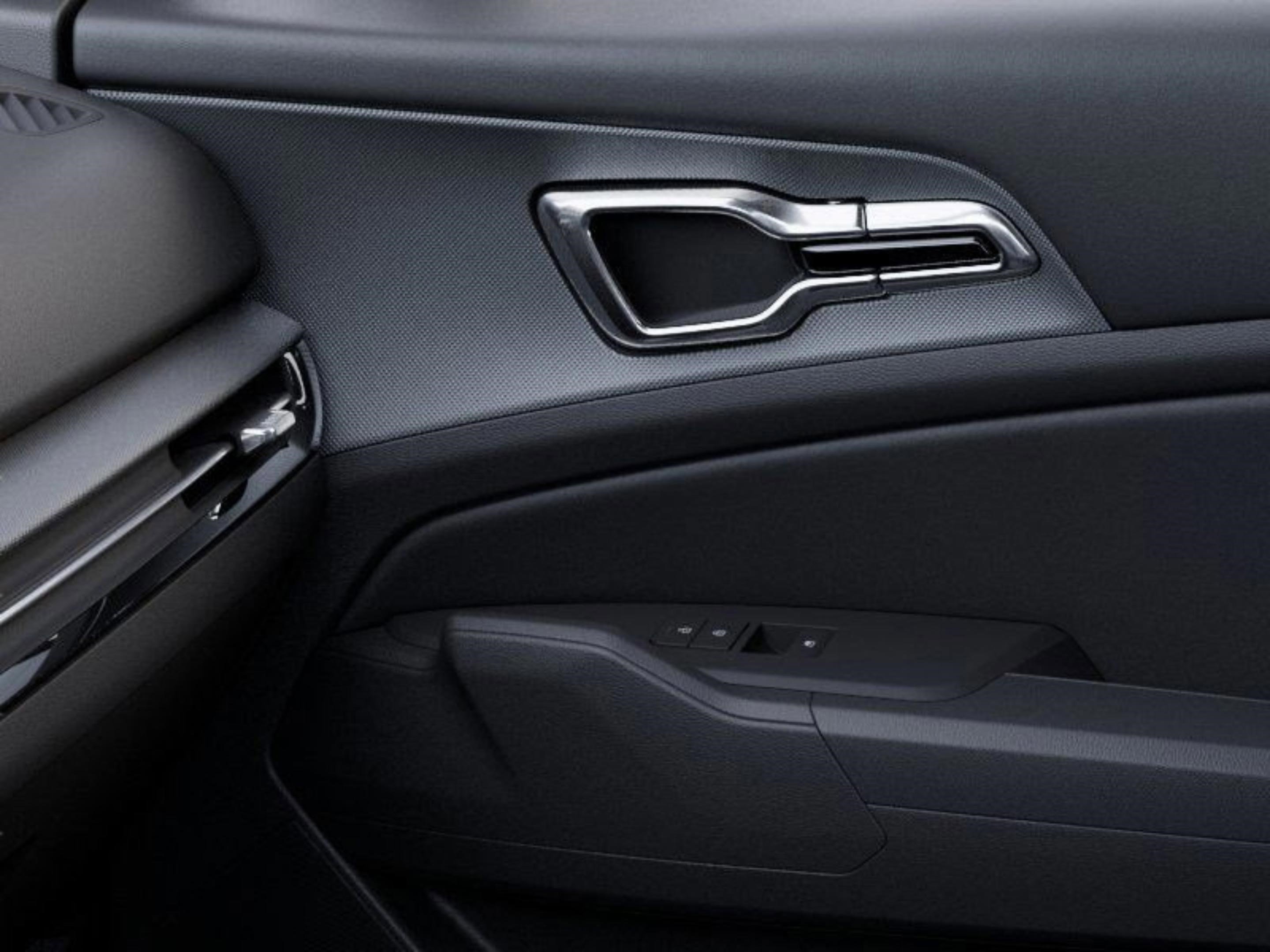 New 2026 Kia Sportage S image 25