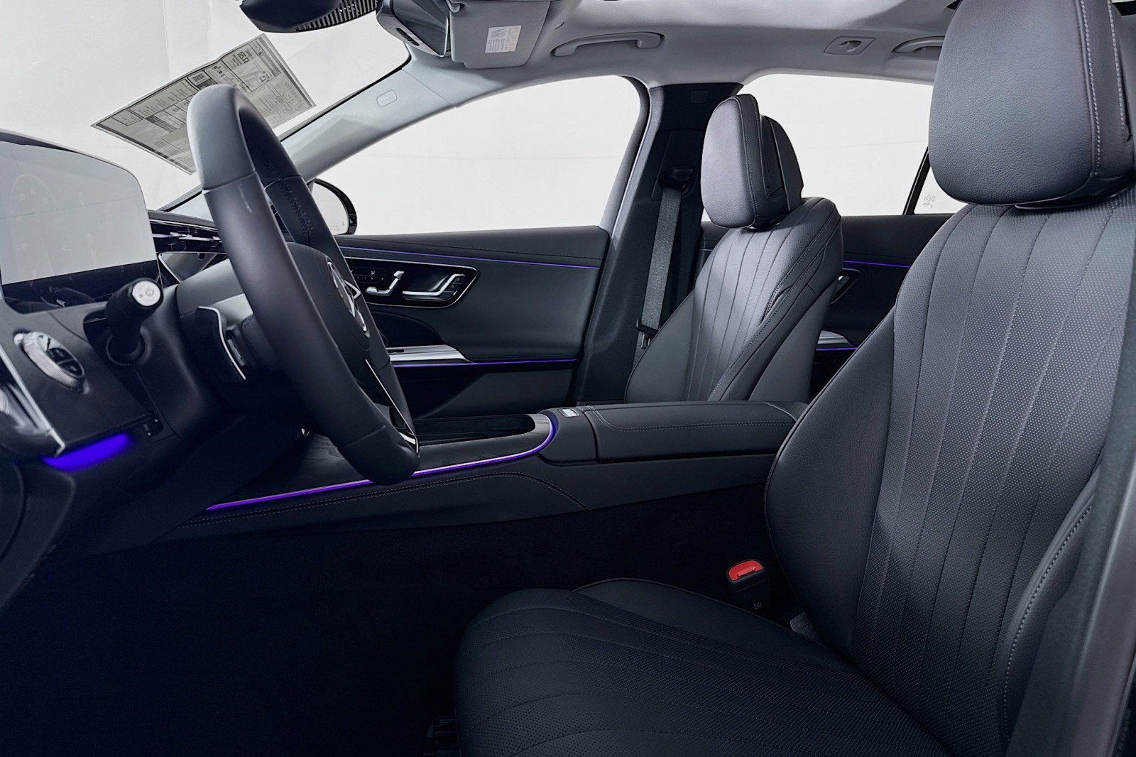 New 2025 Mercedes-Benz E 450 4MATIC All-Terrain Wagon image 16