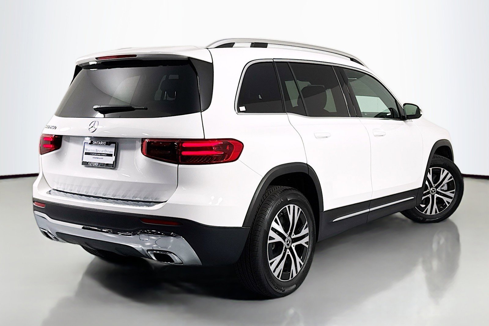 New 2026 Mercedes-Benz GLB 250 image 11