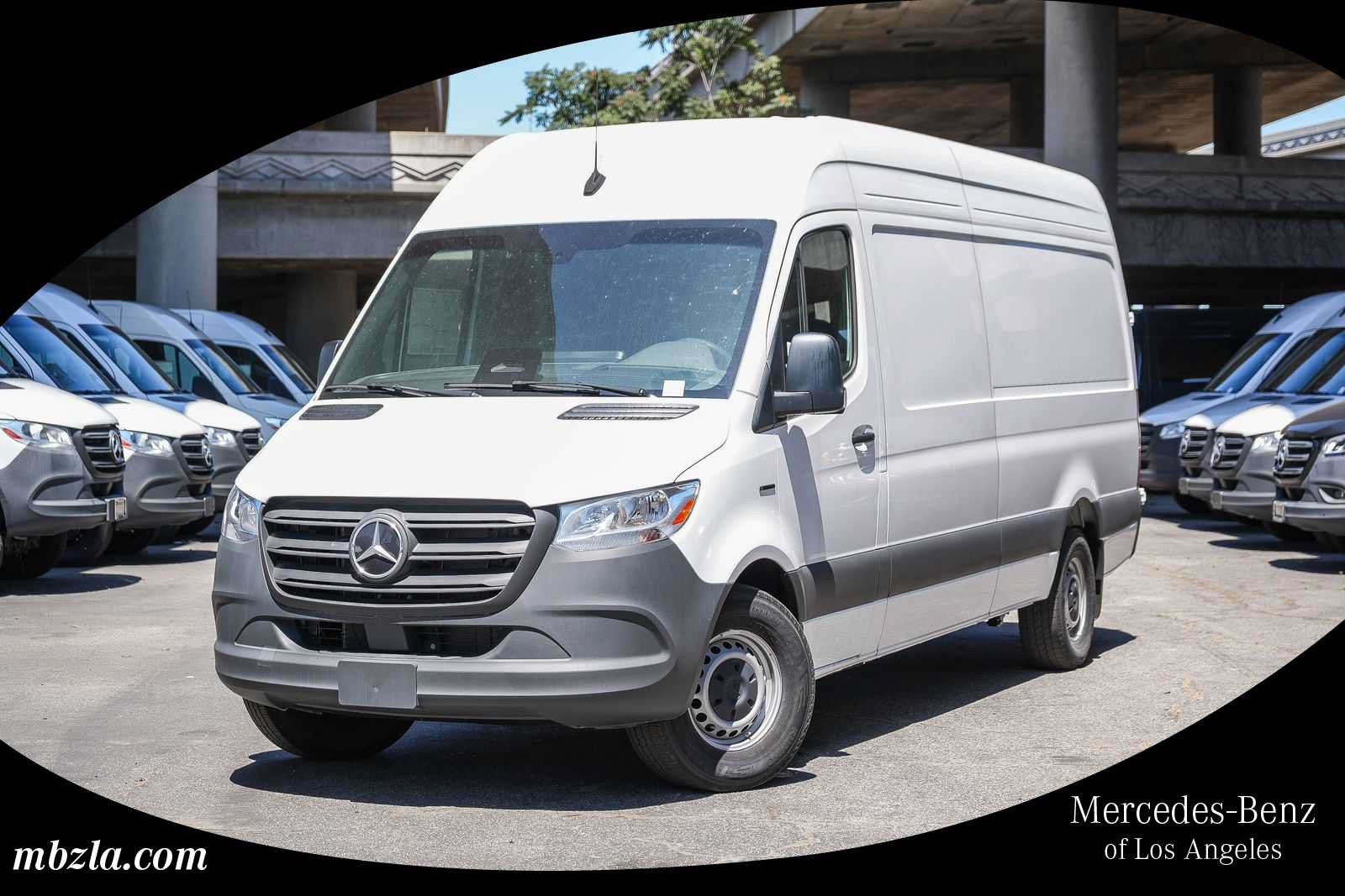 New 2025 Mercedes-Benz eSprinter 170 Cargo