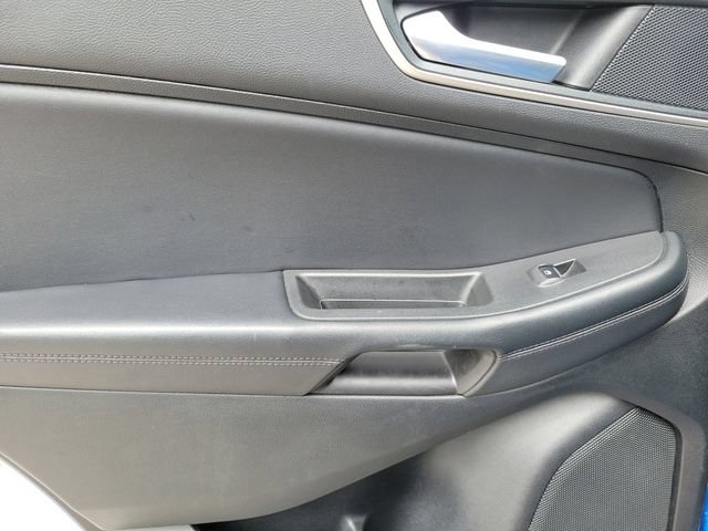 Used 2024 Ford Edge SEL AWD/4WD image 17