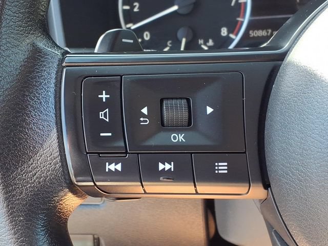 Used 2024 Nissan Rogue S AWD/4WD image 23