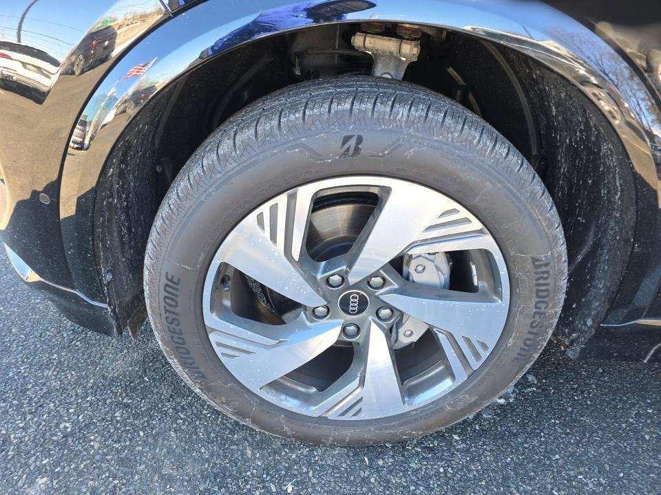 Used 2025 Audi Q6 e-tron Premium Plus w/ Premium Plus image 7
