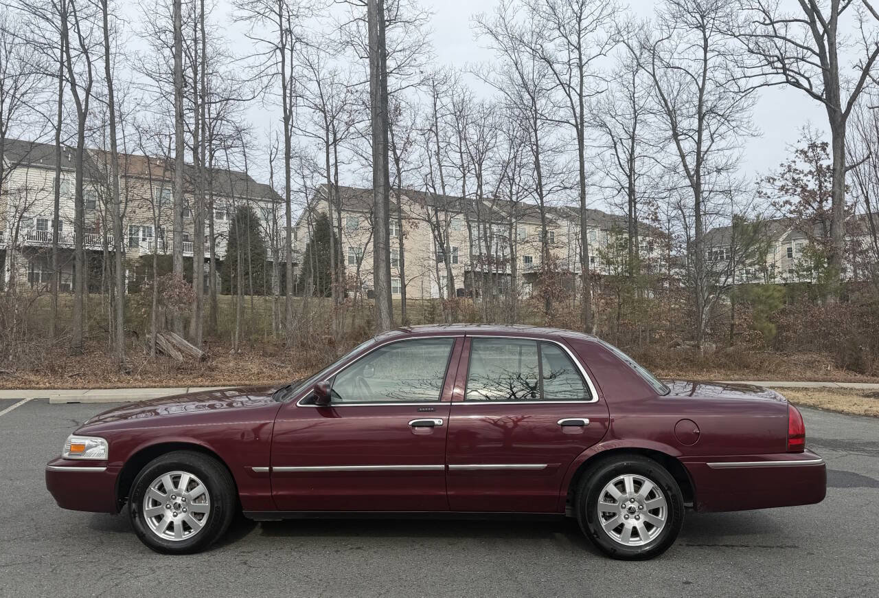 Used 2007 Mercury Grand Marquis LS image 2