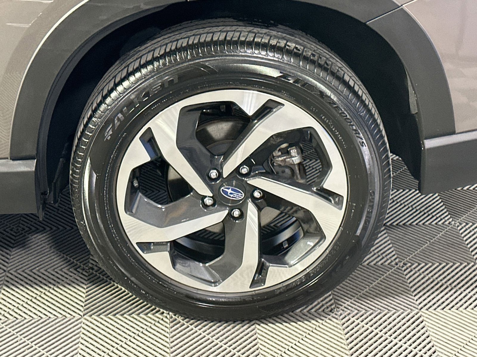 Used 2023 Subaru Forester Touring image 11