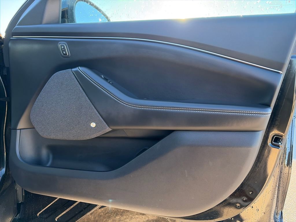 Used 2024 Ford Mustang Mach-E Premium image 9