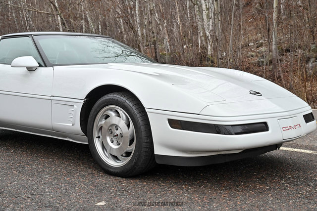 Used 1995 Chevrolet Corvette Coupe RWD image 74
