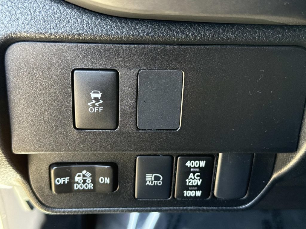 Used 2023 Toyota Tacoma TRD Sport RWD image 41