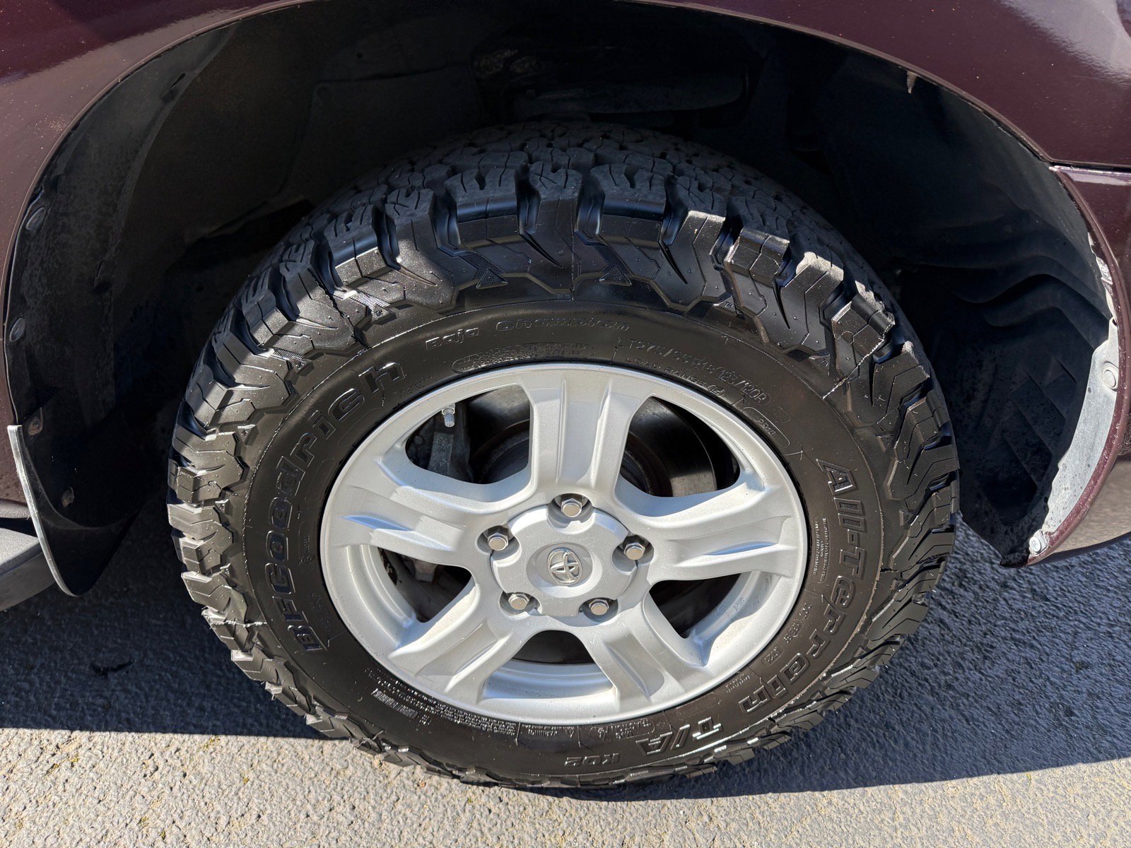 Used 2012 Toyota Sequoia SR5 w/ Premium Pkg image 13