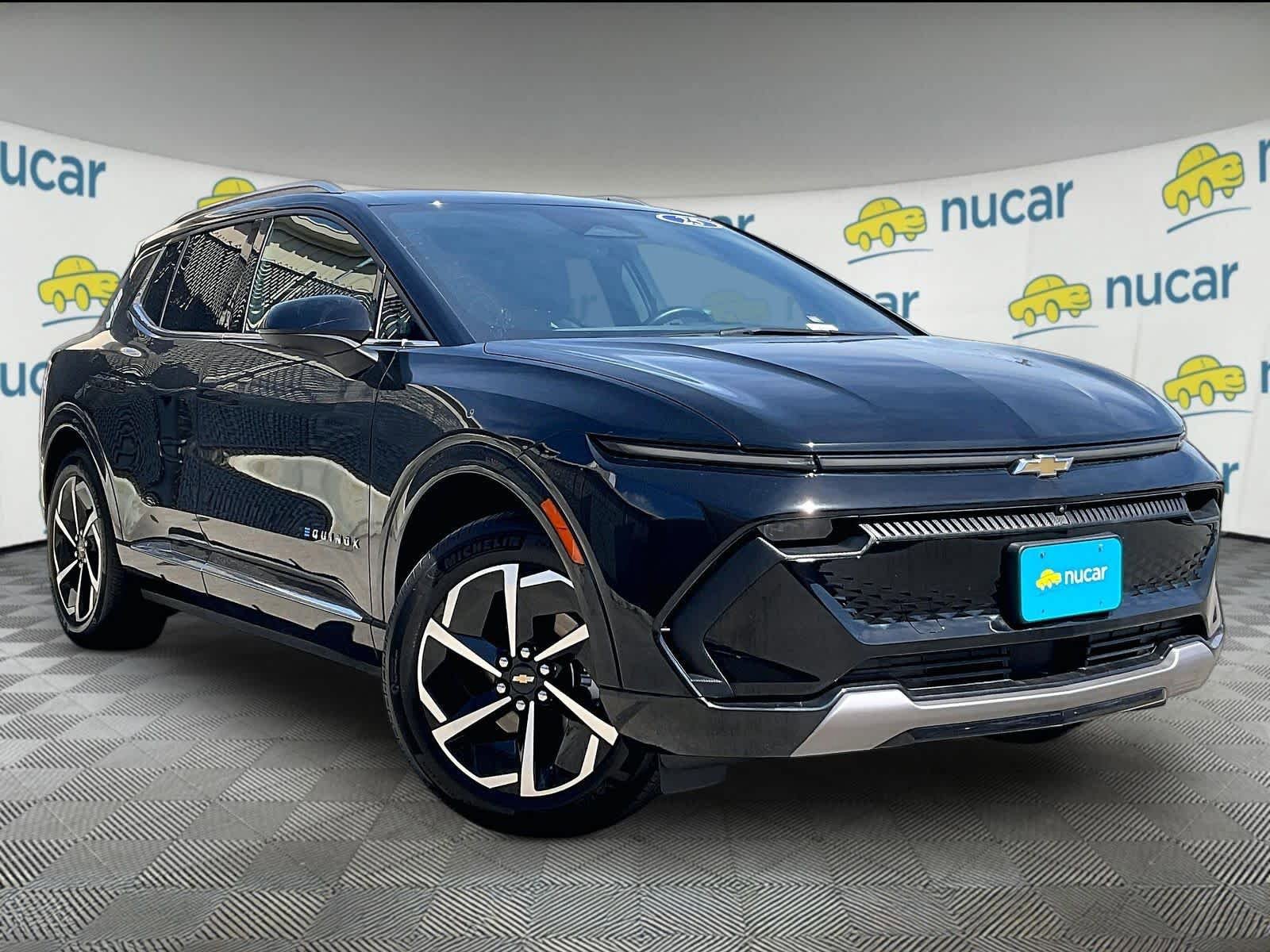 Used 2025 Chevrolet Equinox EV LT FWD image 1