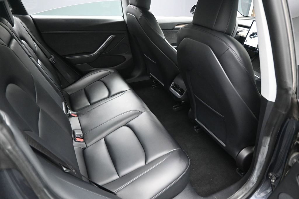 Used 2021 Tesla Model 3 Standard Range Plus RWD image 34