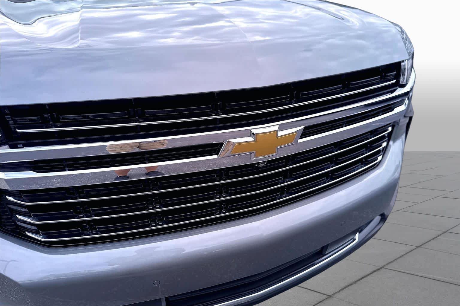 Used 2024 Chevrolet Tahoe LT w/ Luxury Package RWD image 29
