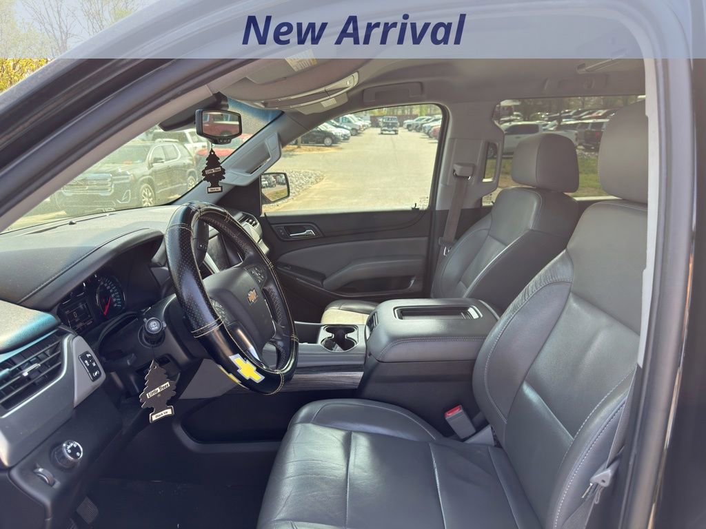 Used 2015 Chevrolet Suburban LT image 9