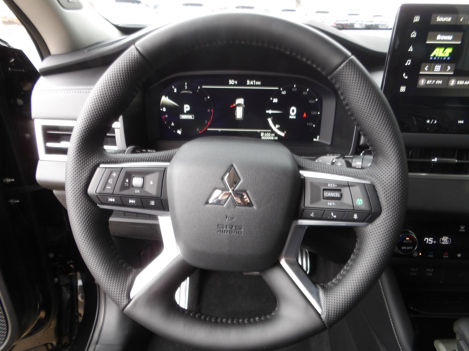 New 2026 Mitsubishi Outlander SEL AWD/4WD image 35