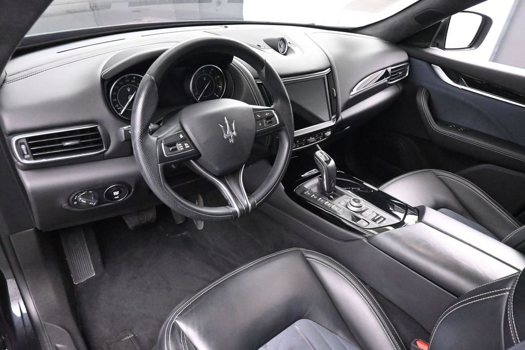 Used 2022 Maserati Levante GT AWD/4WD image 14