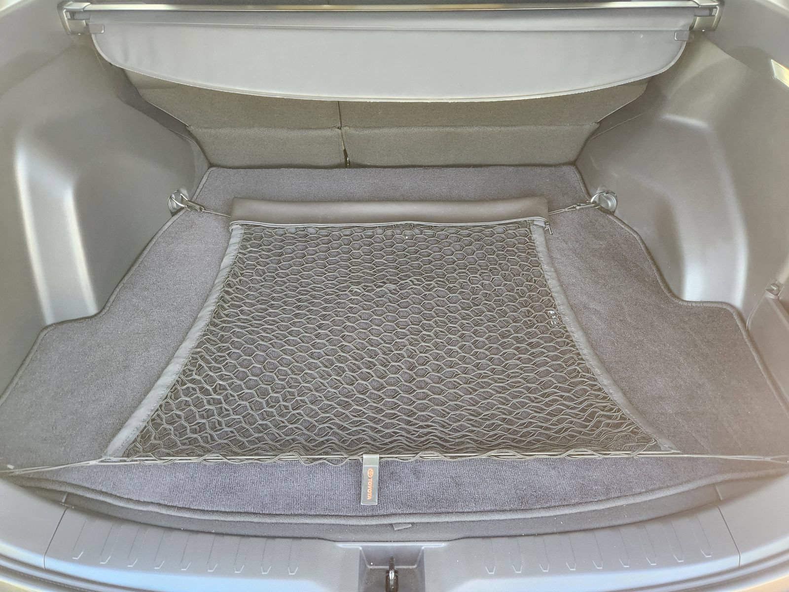 Used 2023 Toyota RAV4 XLE Premium FWD image 35