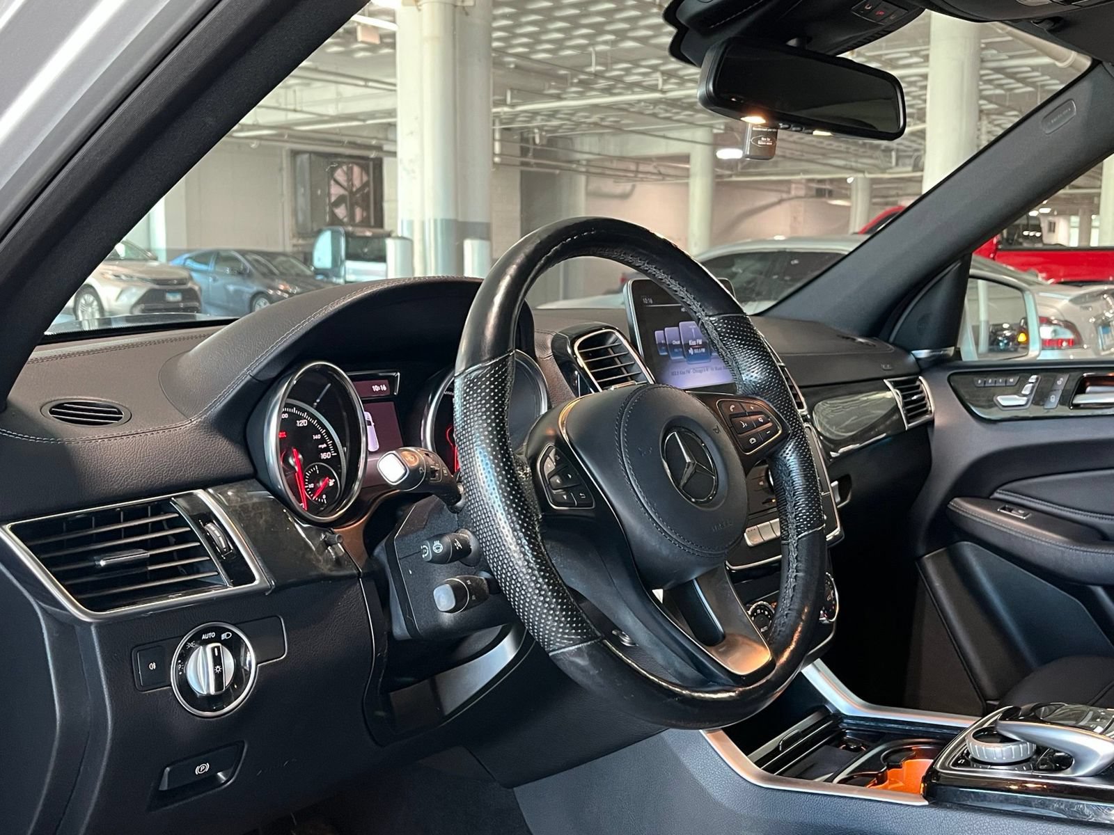 Used 2019 Mercedes-Benz GLS 450 4MATIC image 18