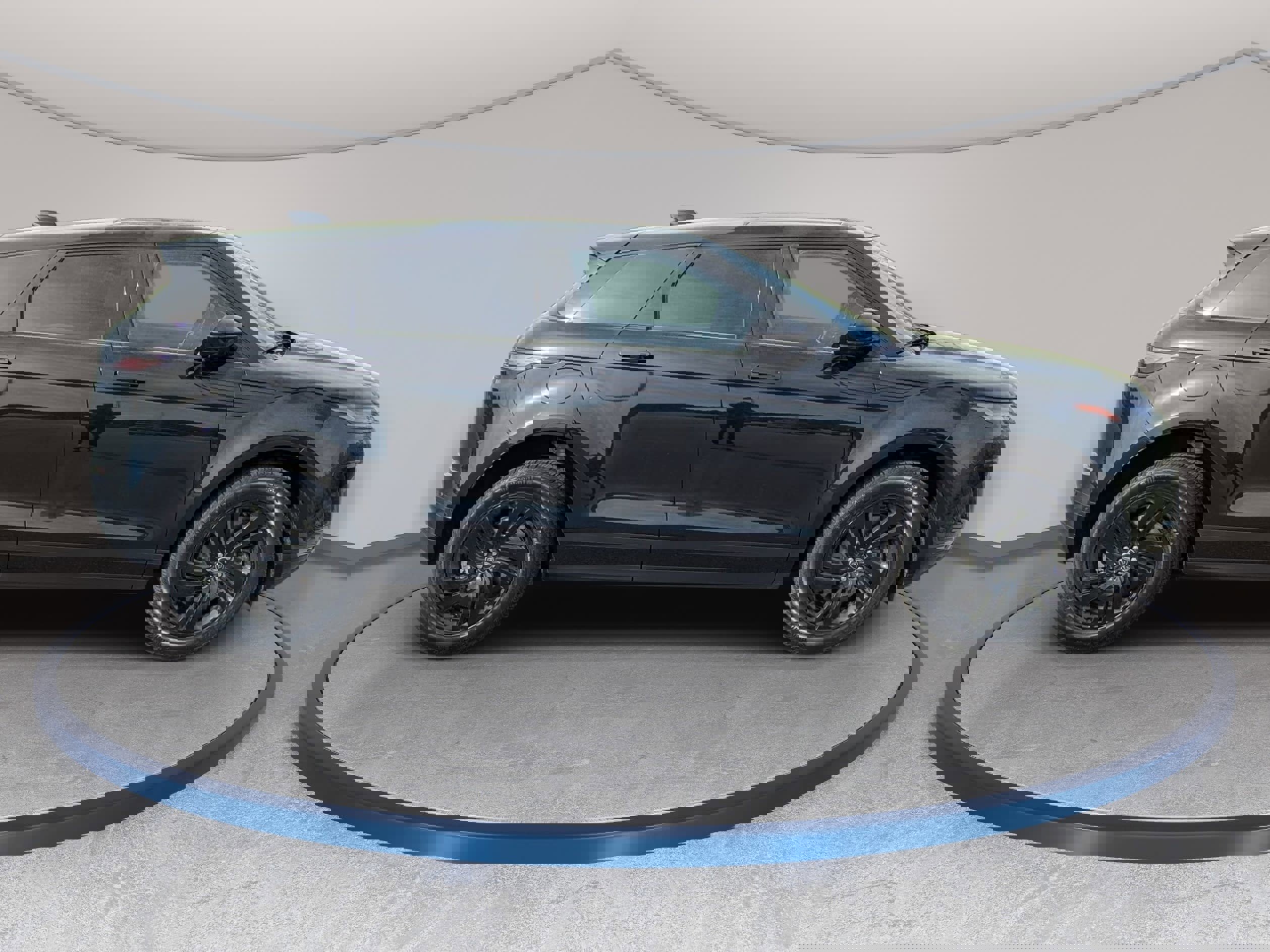 Certified 2025 Land Rover Range Rover Evoque S image 4
