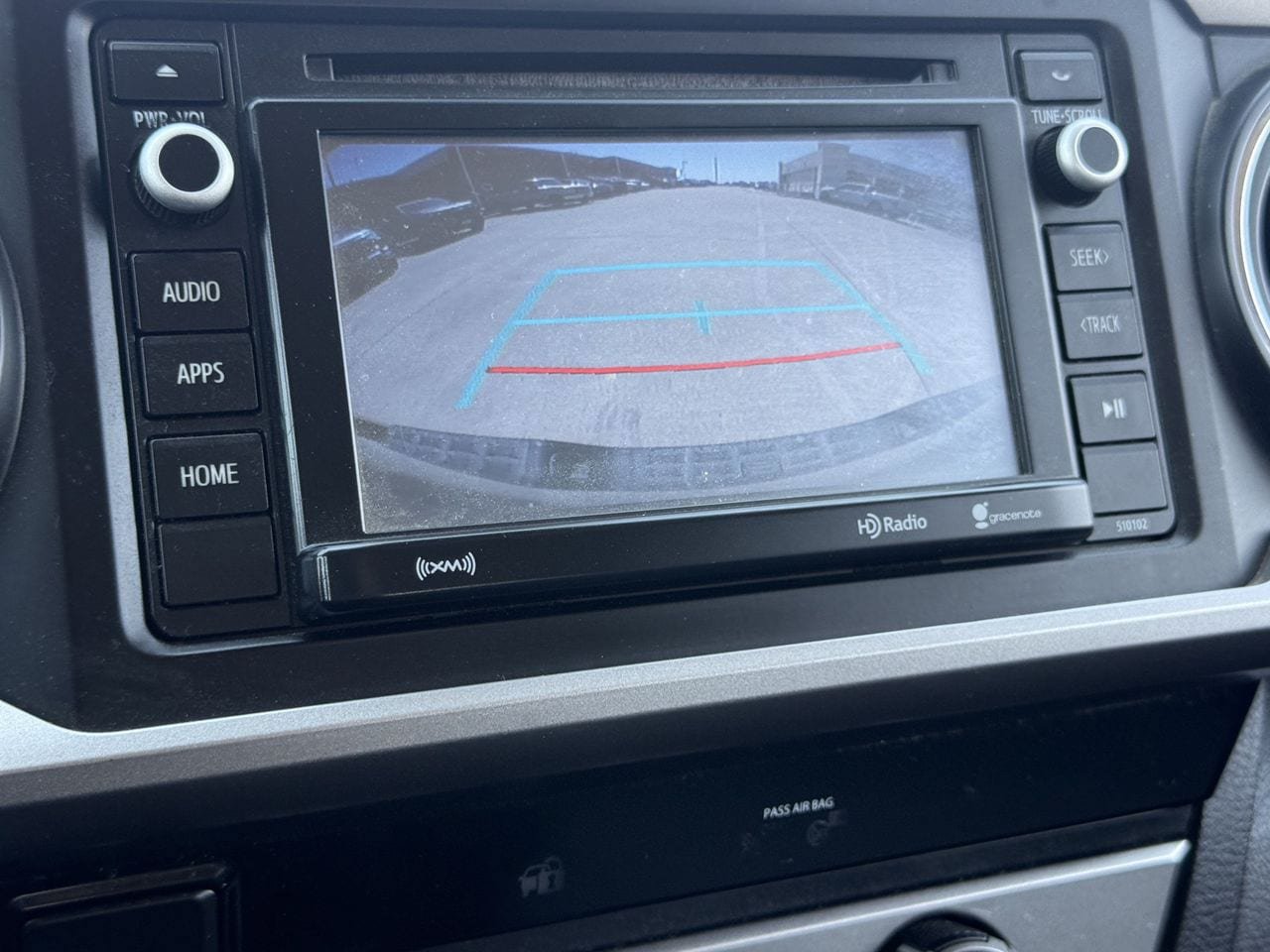 Used 2018 Toyota Tacoma SR5 RWD image 18