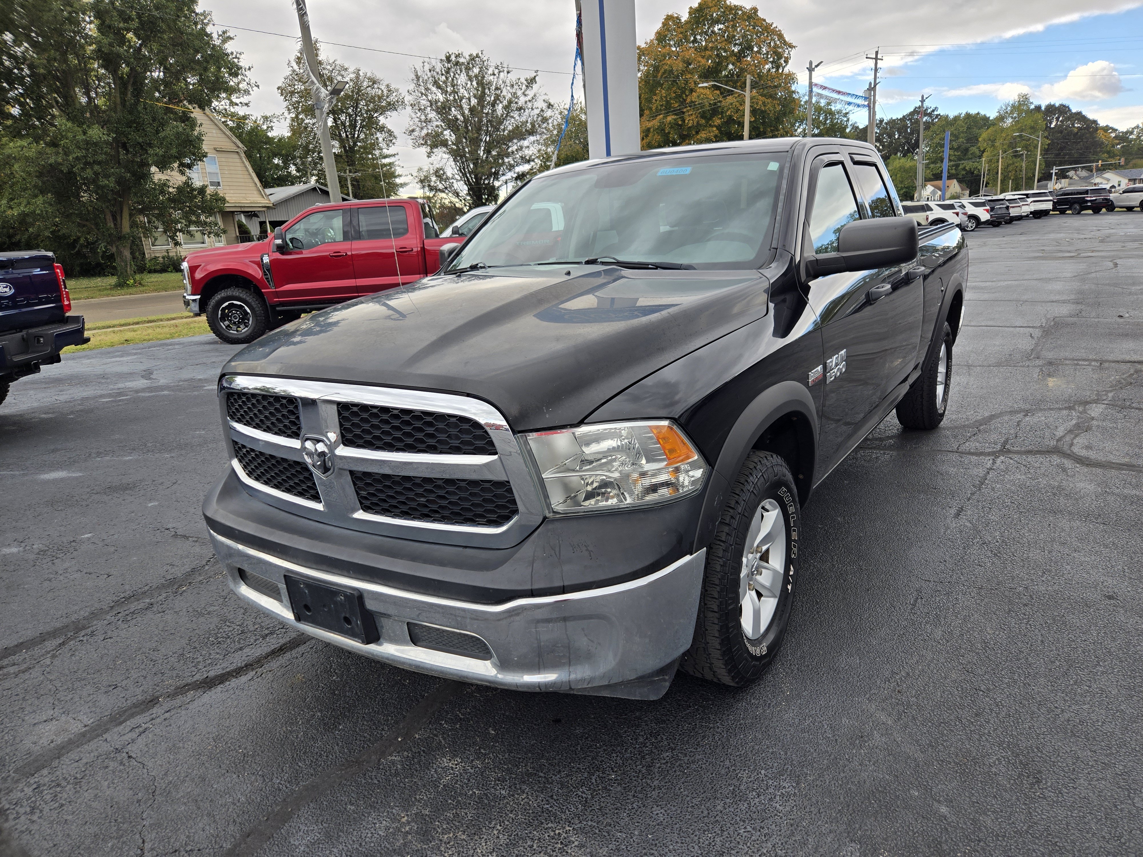 Used 2014 RAM 1500 ST w/ SXT Appearance Group AWD/4WD image 3