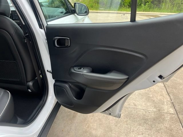 Used 2026 Hyundai Venue SEL FWD image 16