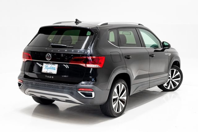 Used 2022 Volkswagen Taos SE FWD image 32